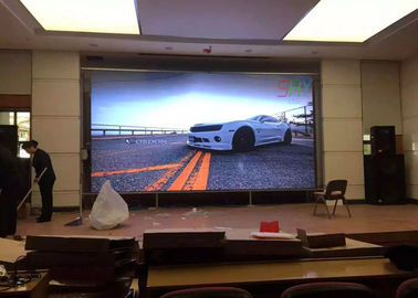 A exposição de diodo emissor de luz fixa interna P4/alojamento simples do armário do ferro de HD conduziu a parede video fornecedor