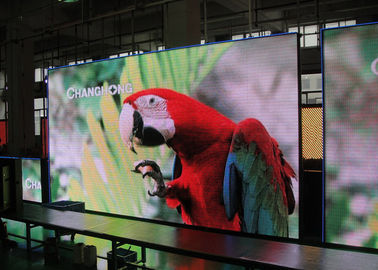 A exposição de diodo emissor de luz comercial do arrendamento P5, SMD 1/16 faz a varredura do arrendamento video da parede do diodo emissor de luz fornecedor