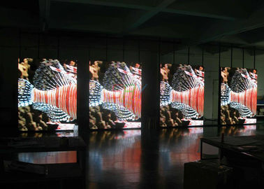 Exposições de diodo emissor de luz comerciais de P5 SMD de pouco peso/placas de exposição feitas sob encomenda da propaganda fornecedor