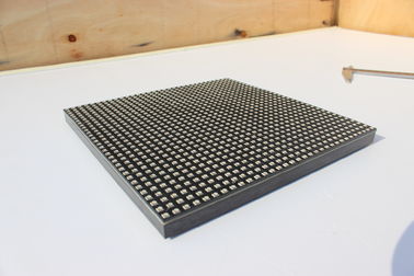 O módulo conduzido P6 interno RGB SMD3528 3 da exposição do uso em 1 1/16 de varredura conduziu o painel fornecedor